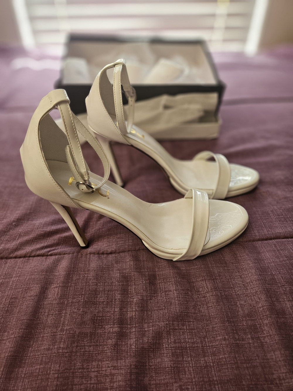 Extra Wide Custom Made White Ankle-Strap Stiletto Sandals - Picture 3 of 4